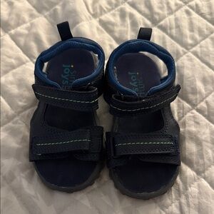 Carter’s Simple Joys toddler sandals, size 6